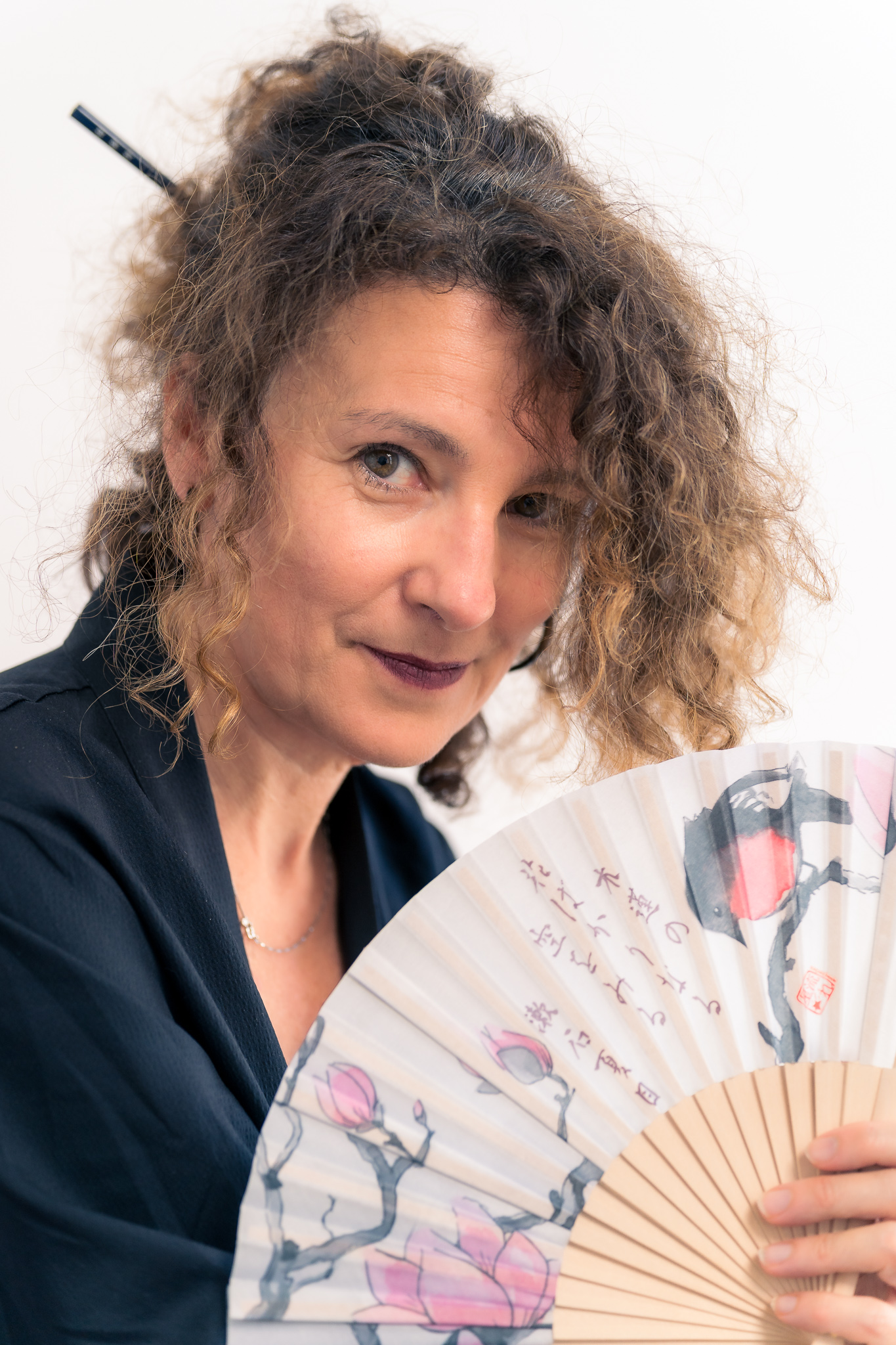 Anne-Cé se dévoile durant une séance photo portrait sur un thème Japon