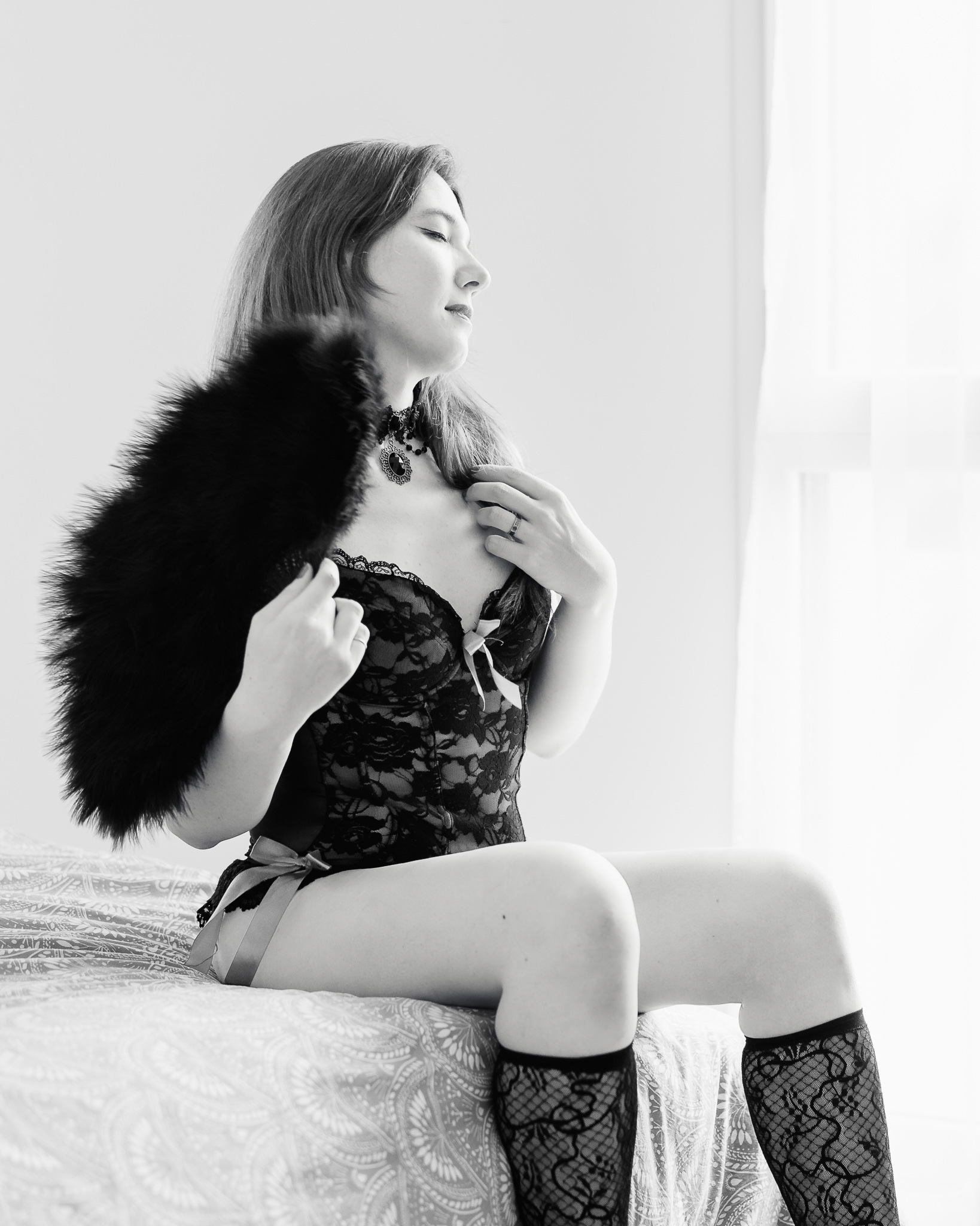 Dans le boudoir d'Alice, avec son éventail
